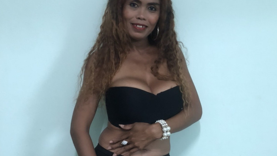 Naughty-Thai