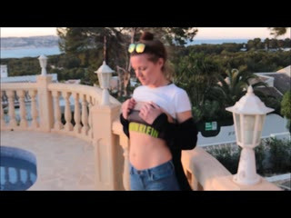 Blowjob am Pool!