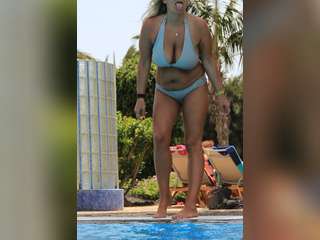 im Bikini