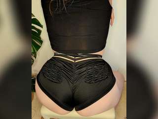Heißes neues Top und Hotpants