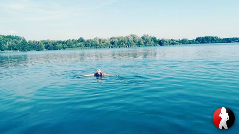 Nett ist es im Bikini :D