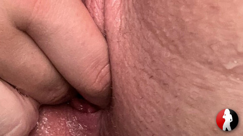 Zeig mir was von dir dann mach ich es auch ;-)