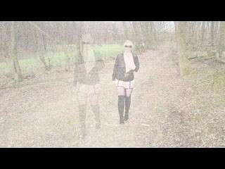 Geil im Wald gefickt