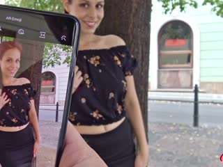 Rothaarige Studentin Antonia bei Strassen Casting gefickt Teil 1
