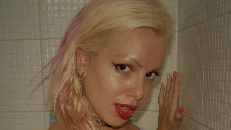 Crazy_Jolie