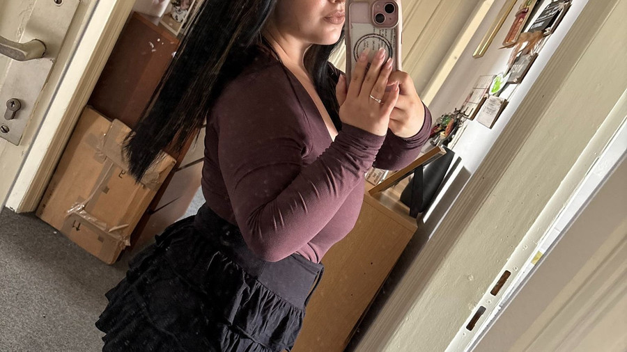 xglossynelly