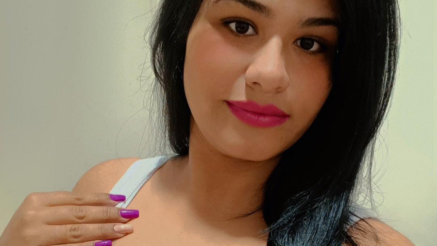 Mia_24