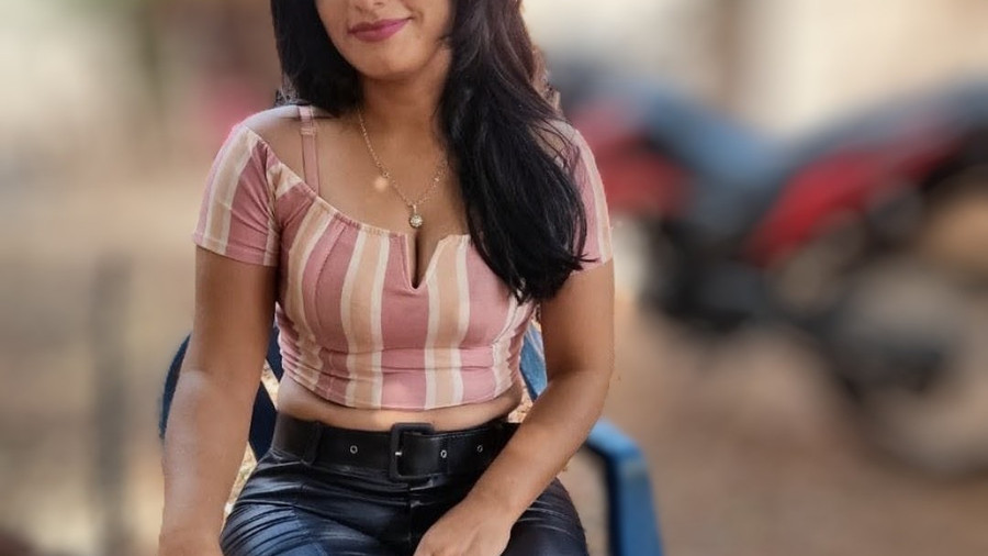 Mia_24