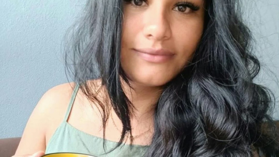 Mia_24