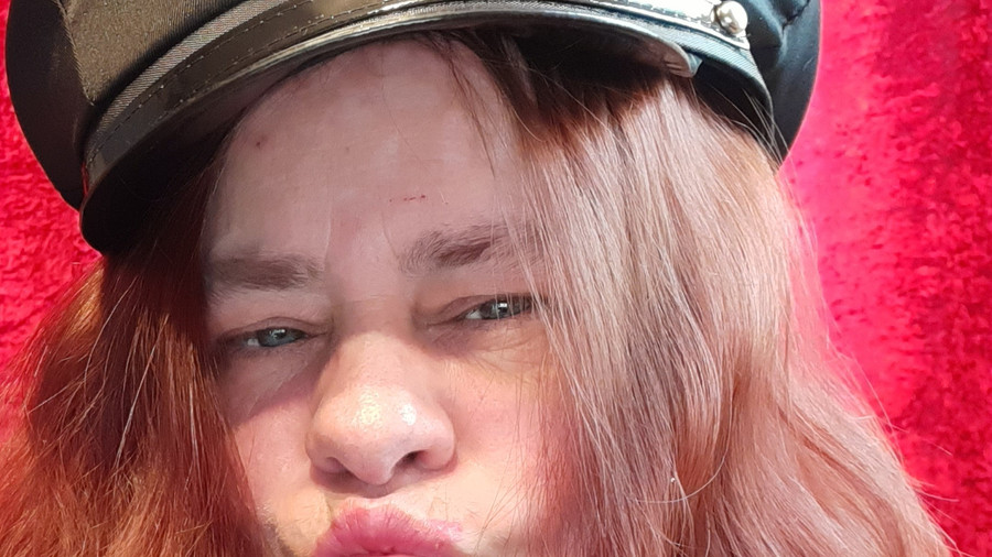 Lady_Enola75