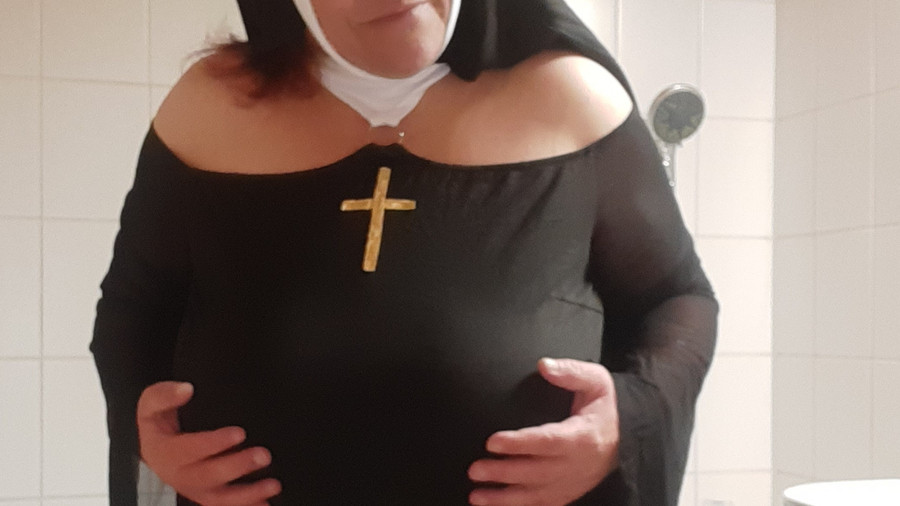 Lady_Enola75