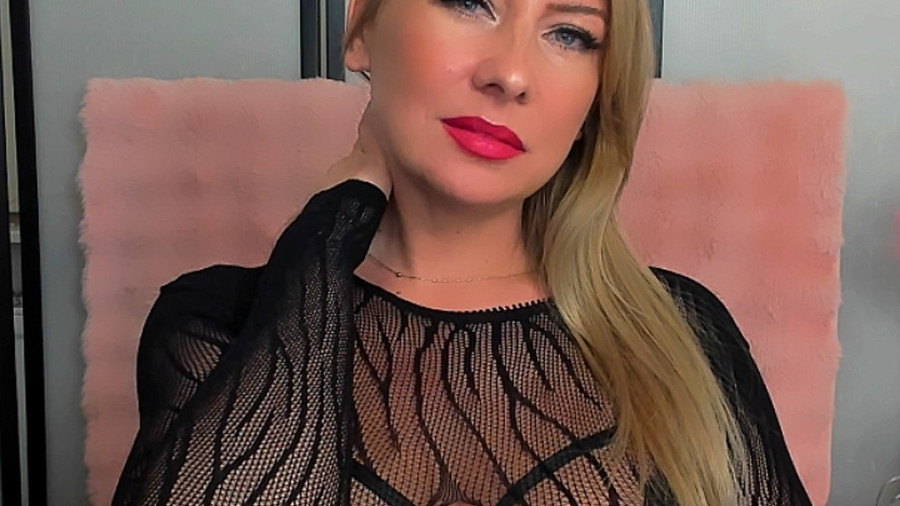 LatoyaHypnotic