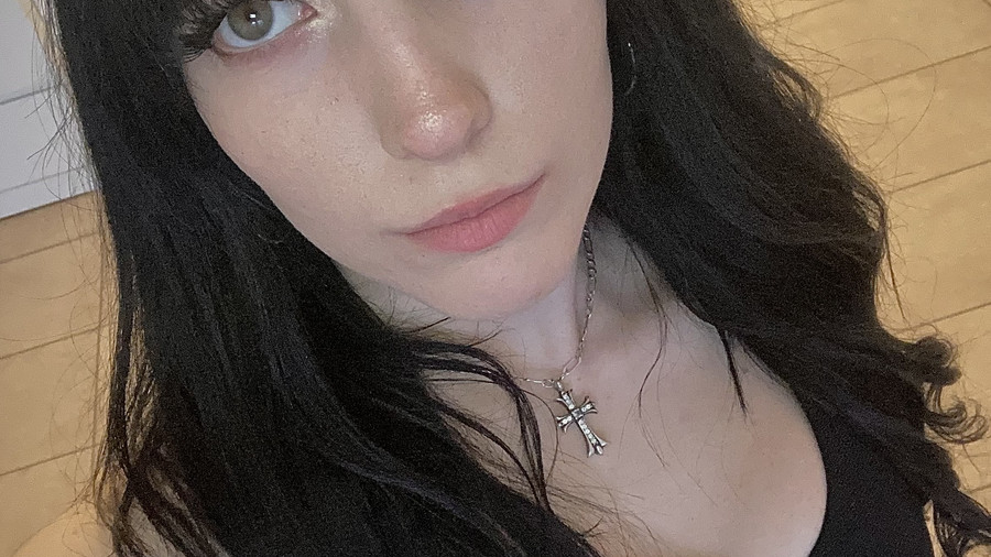 Loverlivia