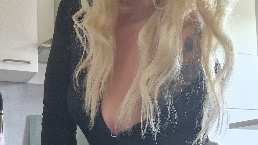 YoursexyAngel