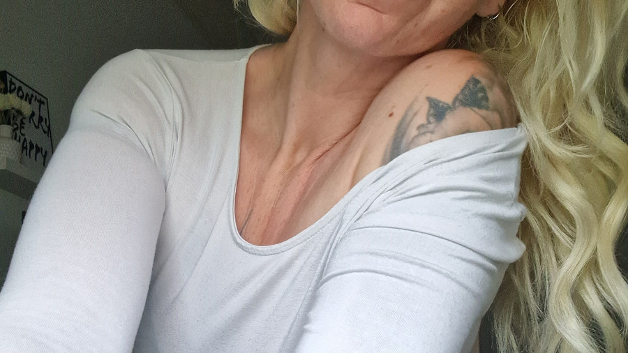 YoursexyAngel