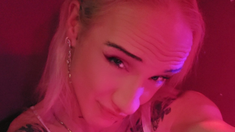 B***hgirl
