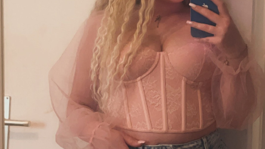 Emma220