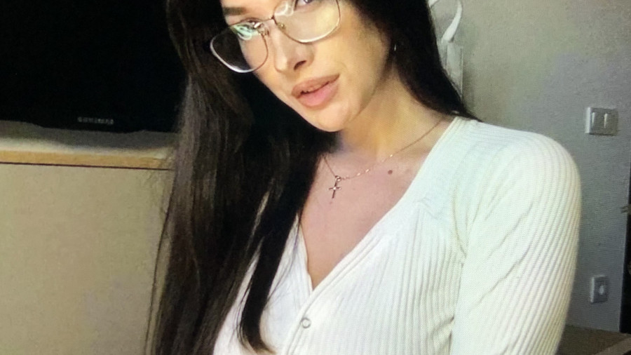 AdrianaFoxx