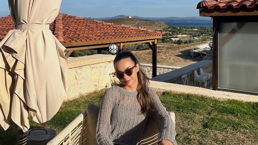 HotAngela
