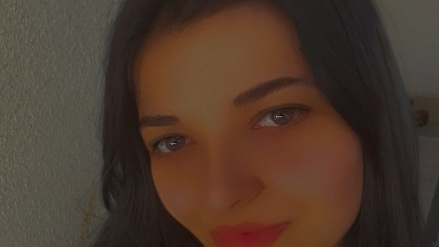 Andreea0