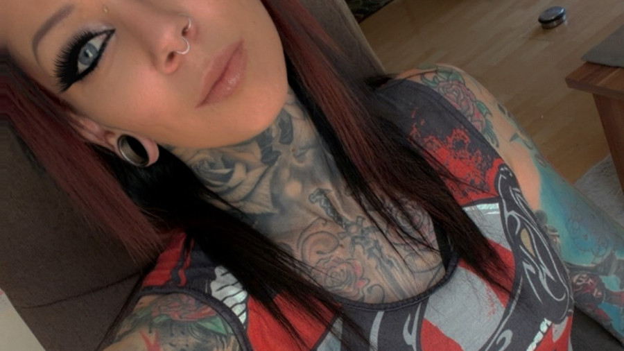 Chrisy_vanHell