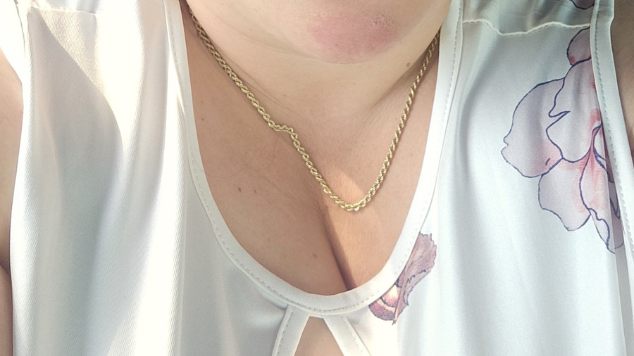 Curveylady37