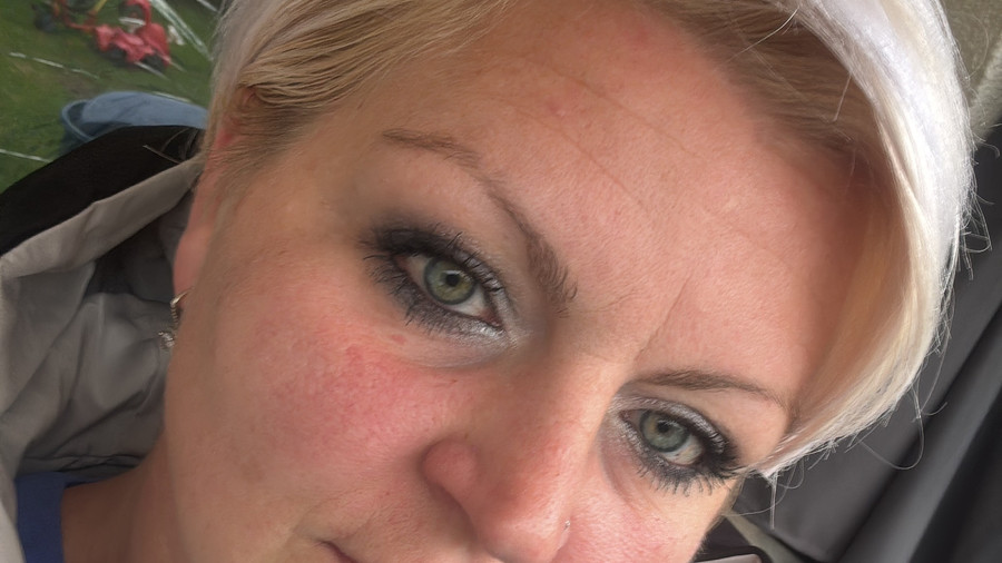 Lenka2521906