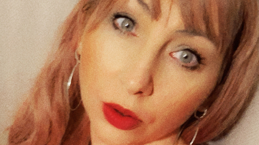 Jessica_Rose85
