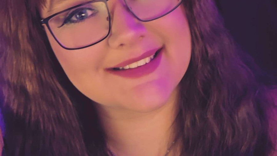 Emma_x