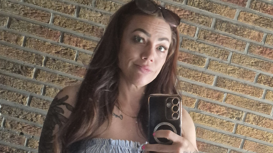 ELENOR82