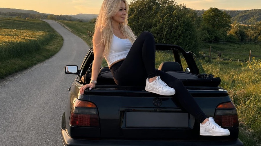 Blondchen0