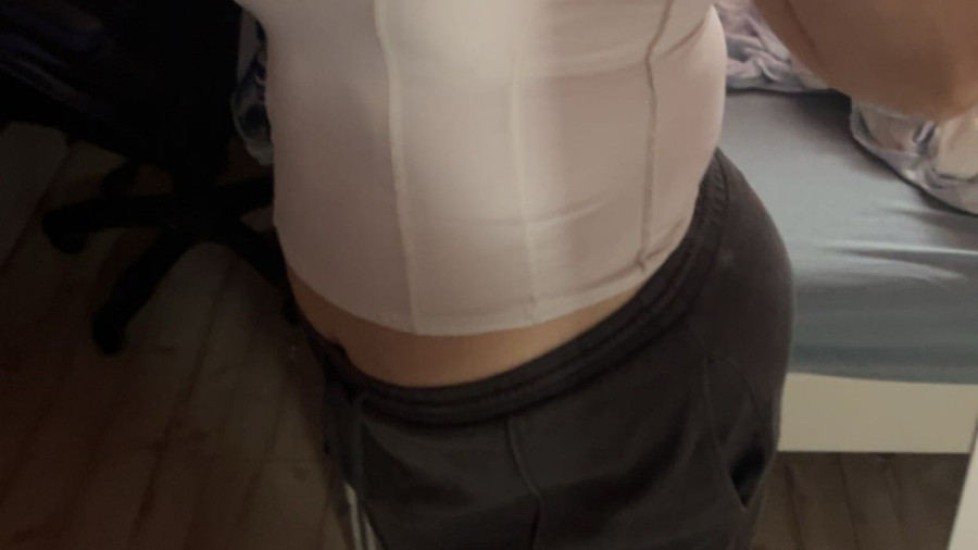 feeetqueennx