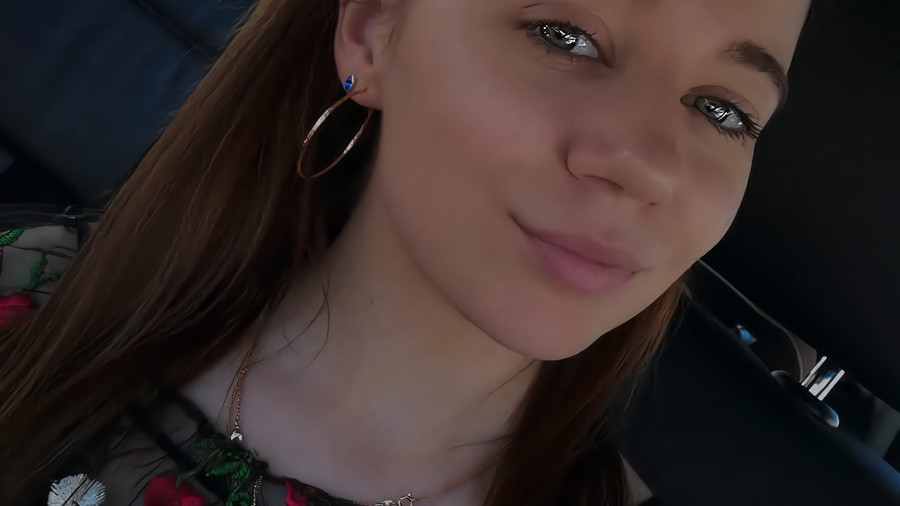 Angela0