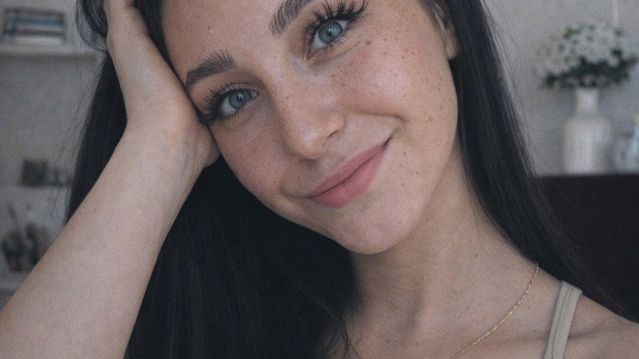 Elisa44