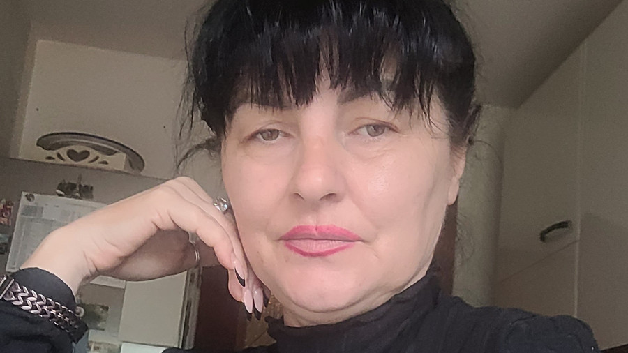 Viktoria1