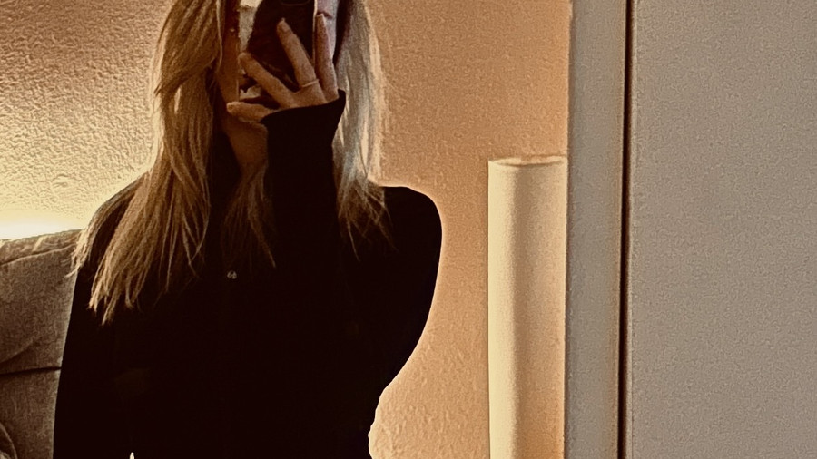 Viktoria28