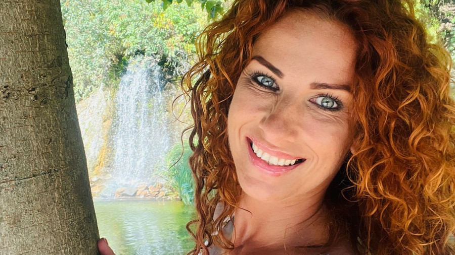 Corinna38