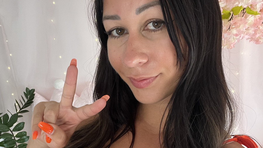 ..zieh dich mit mir aus :)