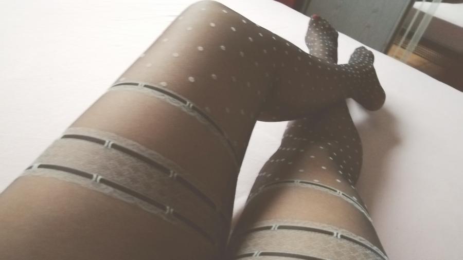 neusten Nylons