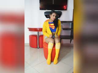 Ich bin Super Girl bist du Supermann?