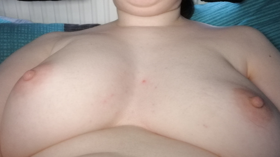 geile neue Selfies meiner Titten