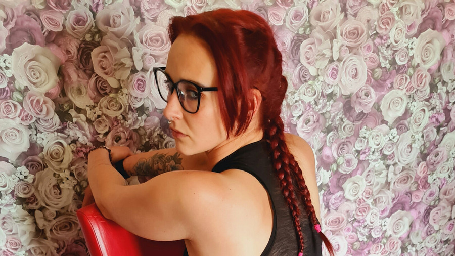 Redhair dirty girl
