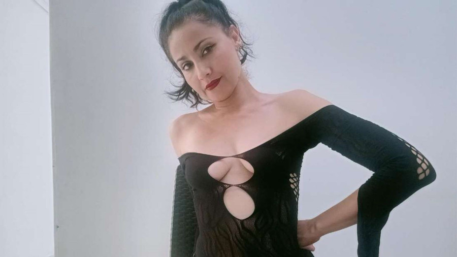 meine Liebe, entdecke die absolute Ekstase mit meinen Bildern einer sexy Latina Milf Frau