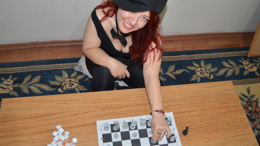 Schach :)