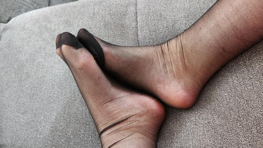Füße/ Strümpfe und Nylons