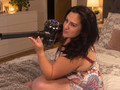 die moderne Hausfrau braucht einen Dyson