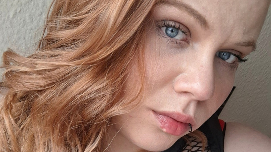 Heiße Neue T****n und Bh Bilder.... und ein Besonderes