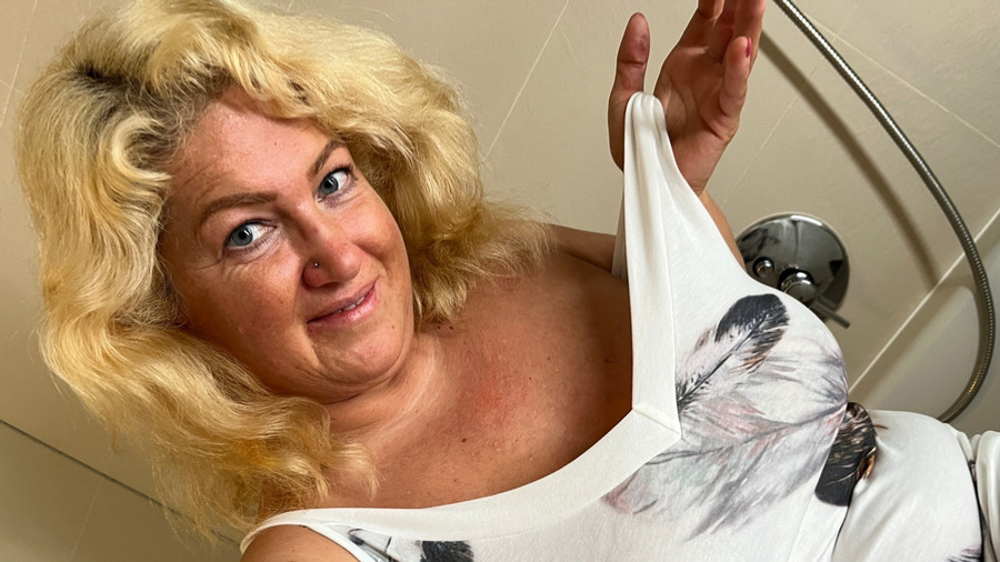 D*******le Milf
