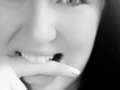 Mini String zur Seite, T****n raus und P***y f**ken