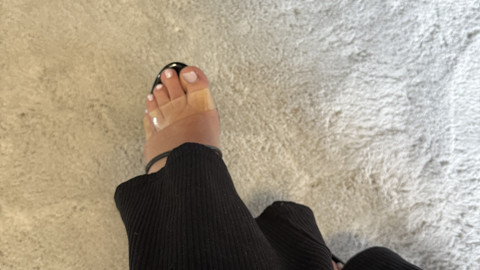 Schöne gepflegt Füße in sexy High Hells